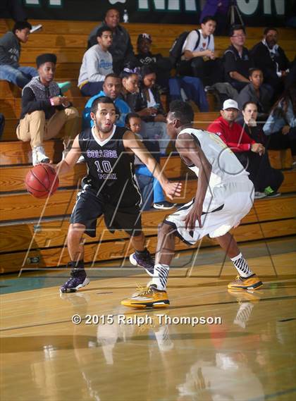 Thumbnail 3 in College Park vs. Edison (Adidas Challenge) photogallery.
