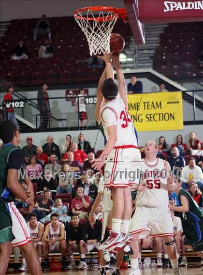 Thumbnail 2 in Burlingame vs. Sacred Heart Cathedral (CIF CCS D3 Final) photogallery.