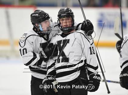 Thumbnail 1 in Hamden vs. Xavier (CIAC D1 Quarterfinal) photogallery.