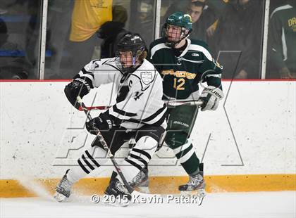 Thumbnail 2 in Hamden vs. Xavier (CIAC D1 Quarterfinal) photogallery.