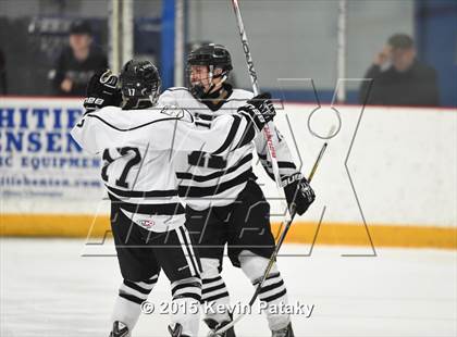 Thumbnail 1 in Hamden vs. Xavier (CIAC D1 Quarterfinal) photogallery.