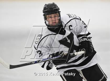 Thumbnail 2 in Hamden vs. Xavier (CIAC D1 Quarterfinal) photogallery.