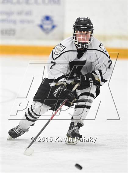Thumbnail 1 in Hamden vs. Xavier (CIAC D1 Quarterfinal) photogallery.