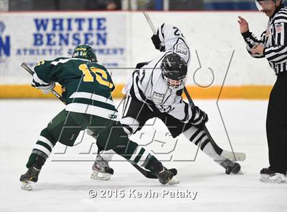 Thumbnail 1 in Hamden vs. Xavier (CIAC D1 Quarterfinal) photogallery.