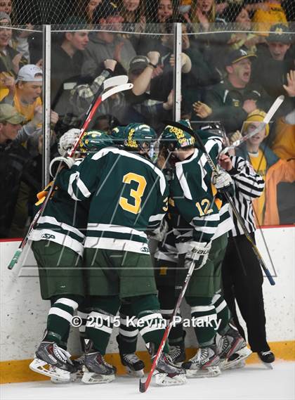 Thumbnail 2 in Hamden vs. Xavier (CIAC D1 Quarterfinal) photogallery.
