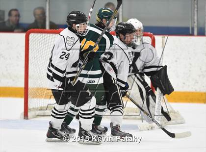 Thumbnail 2 in Hamden vs. Xavier (CIAC D1 Quarterfinal) photogallery.
