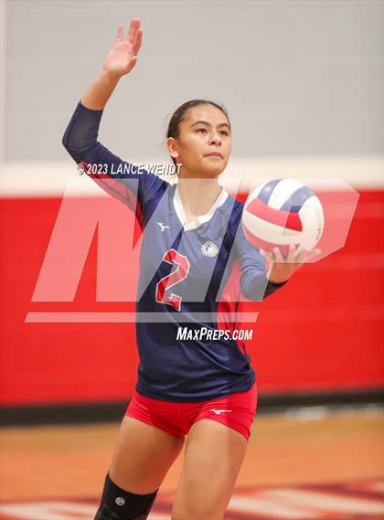 Thumbnail 3 in St. Mary's Academy vs. Kent Denver photogallery.