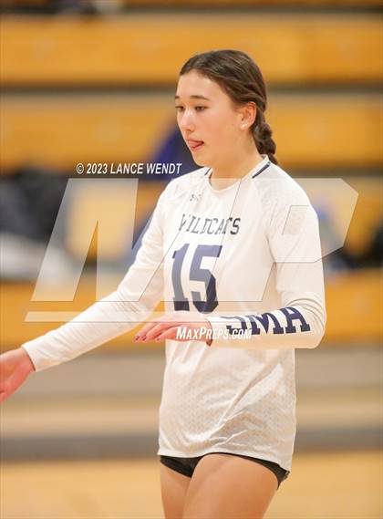 Thumbnail 1 in St. Mary's Academy vs. Kent Denver photogallery.