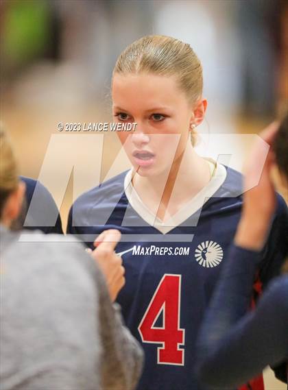 Thumbnail 3 in St. Mary's Academy vs. Kent Denver photogallery.