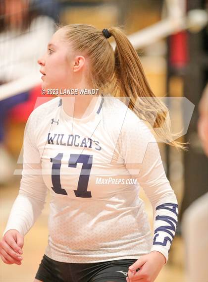 Thumbnail 1 in St. Mary's Academy vs. Kent Denver photogallery.