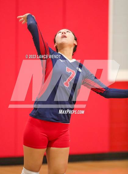 Thumbnail 3 in St. Mary's Academy vs. Kent Denver photogallery.