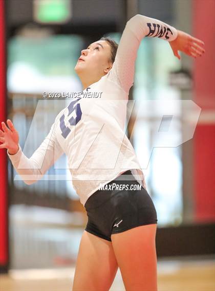 Thumbnail 3 in St. Mary's Academy vs. Kent Denver photogallery.