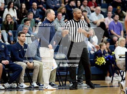 Thumbnail 1 in Guyer vs Keller photogallery.