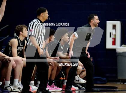 Thumbnail 3 in Guyer vs Keller photogallery.