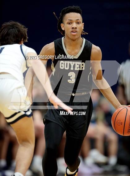 Thumbnail 1 in Guyer vs Keller photogallery.