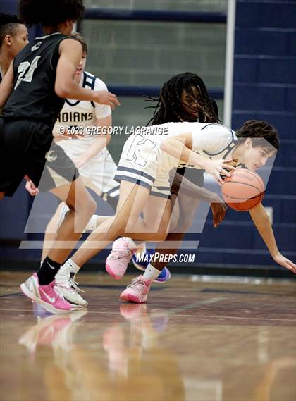Thumbnail 2 in Guyer vs Keller photogallery.