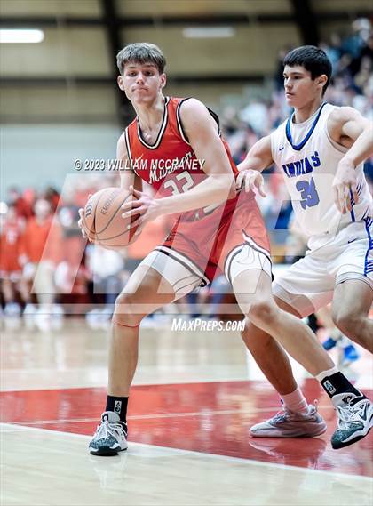 Thumbnail 1 in Munster vs. Lake Central (IHSAA 4A S1 Round 2) photogallery.