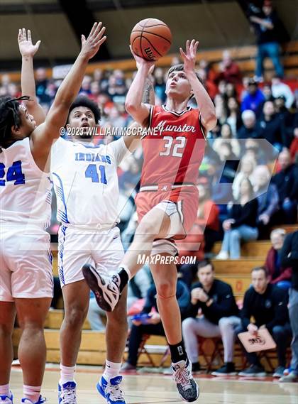 Thumbnail 3 in Munster vs. Lake Central (IHSAA 4A S1 Round 2) photogallery.