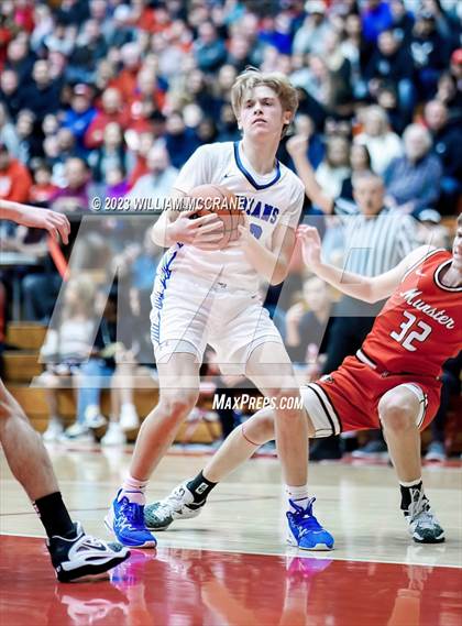 Thumbnail 3 in Munster vs. Lake Central (IHSAA 4A S1 Round 2) photogallery.