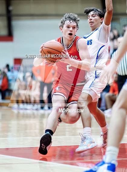 Thumbnail 3 in Munster vs. Lake Central (IHSAA 4A S1 Round 2) photogallery.