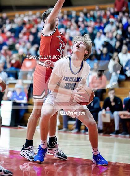 Thumbnail 2 in Munster vs. Lake Central (IHSAA 4A S1 Round 2) photogallery.