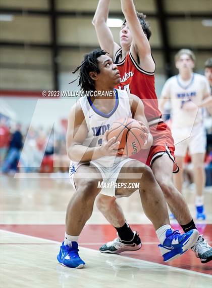 Thumbnail 1 in Munster vs. Lake Central (IHSAA 4A S1 Round 2) photogallery.