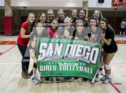 Thumbnail 3 in Santa Fe Christian vs. La Costa Canyon (CIF SDS Open Division Final) photogallery.