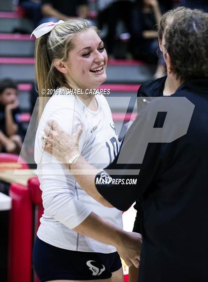 Thumbnail 3 in Santa Fe Christian vs. La Costa Canyon (CIF SDS Open Division Final) photogallery.