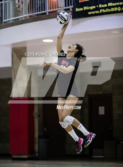 Thumbnail 3 in Santa Fe Christian vs. La Costa Canyon (CIF SDS Open Division Final) photogallery.
