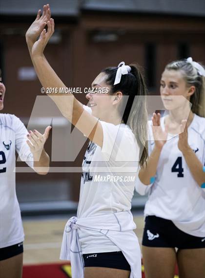 Thumbnail 2 in Santa Fe Christian vs. La Costa Canyon (CIF SDS Open Division Final) photogallery.