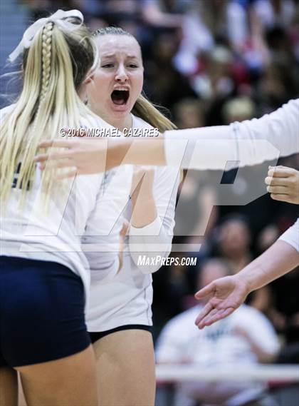 Thumbnail 3 in Santa Fe Christian vs. La Costa Canyon (CIF SDS Open Division Final) photogallery.