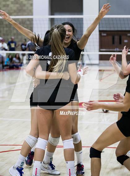 Thumbnail 1 in Santa Fe Christian vs. La Costa Canyon (CIF SDS Open Division Final) photogallery.