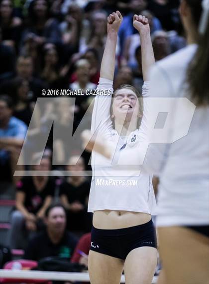 Thumbnail 2 in Santa Fe Christian vs. La Costa Canyon (CIF SDS Open Division Final) photogallery.