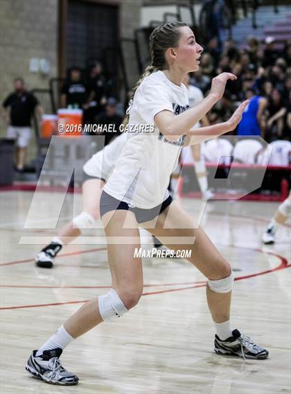 Thumbnail 2 in Santa Fe Christian vs. La Costa Canyon (CIF SDS Open Division Final) photogallery.