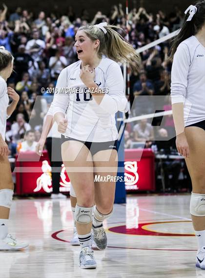 Thumbnail 1 in Santa Fe Christian vs. La Costa Canyon (CIF SDS Open Division Final) photogallery.