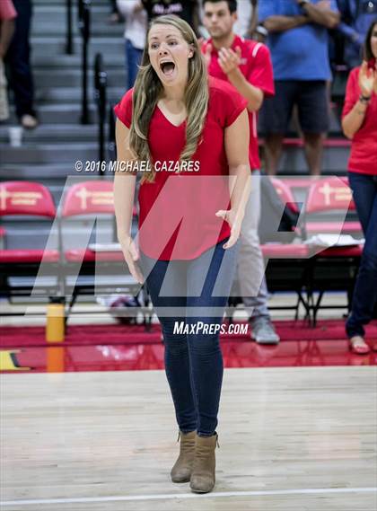 Thumbnail 2 in Santa Fe Christian vs. La Costa Canyon (CIF SDS Open Division Final) photogallery.