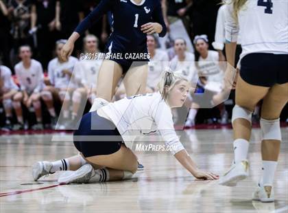 Thumbnail 1 in Santa Fe Christian vs. La Costa Canyon (CIF SDS Open Division Final) photogallery.