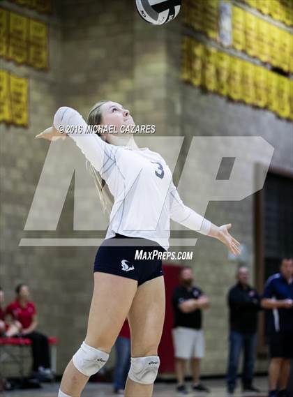 Thumbnail 2 in Santa Fe Christian vs. La Costa Canyon (CIF SDS Open Division Final) photogallery.