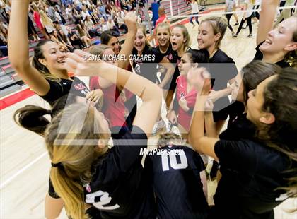 Thumbnail 3 in Santa Fe Christian vs. La Costa Canyon (CIF SDS Open Division Final) photogallery.