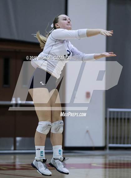 Thumbnail 1 in Santa Fe Christian vs. La Costa Canyon (CIF SDS Open Division Final) photogallery.