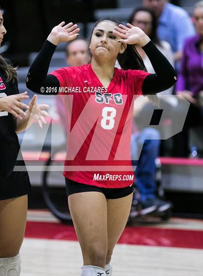 Thumbnail 3 in Santa Fe Christian vs. La Costa Canyon (CIF SDS Open Division Final) photogallery.