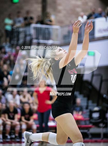 Thumbnail 2 in Santa Fe Christian vs. La Costa Canyon (CIF SDS Open Division Final) photogallery.