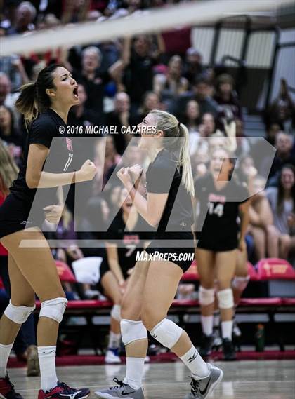 Thumbnail 1 in Santa Fe Christian vs. La Costa Canyon (CIF SDS Open Division Final) photogallery.