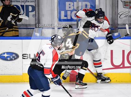 Thumbnail 3 in Kent Denver vs. Battle Mountain (CHSAA 4A Semifinal Playoff) photogallery.