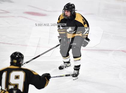 Thumbnail 1 in Kent Denver vs. Battle Mountain (CHSAA 4A Semifinal Playoff) photogallery.
