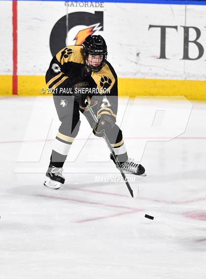 Thumbnail 3 in Kent Denver vs. Battle Mountain (CHSAA 4A Semifinal Playoff) photogallery.
