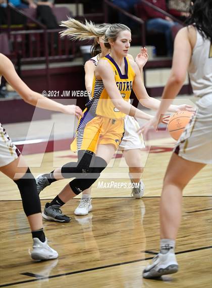 Thumbnail 1 in Central @ Warner (OSSAA Class 2A Regional Semifinal) photogallery.