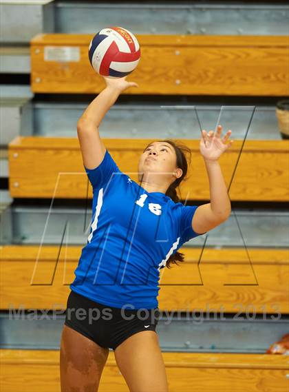 Thumbnail 2 in Centennial vs. Lambert photogallery.