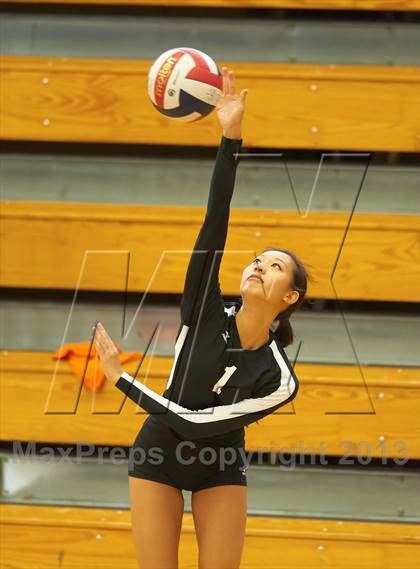 Thumbnail 2 in Centennial vs. Lambert photogallery.