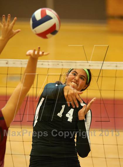 Thumbnail 3 in Centennial vs. Lambert photogallery.